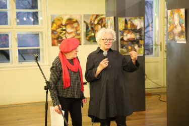 emilia mimi jakubisova charizma vernisaz vystavy