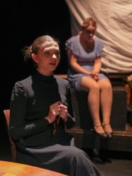 nova tvar stareho divadla sona tuchynova