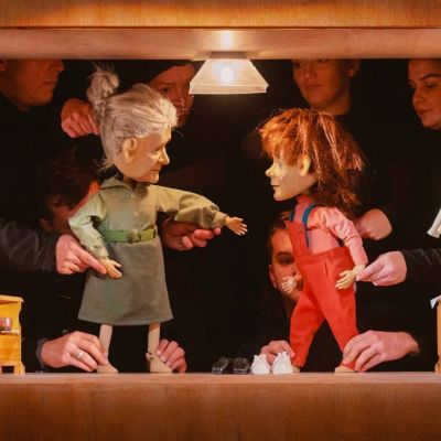 ruky velkosti orecha